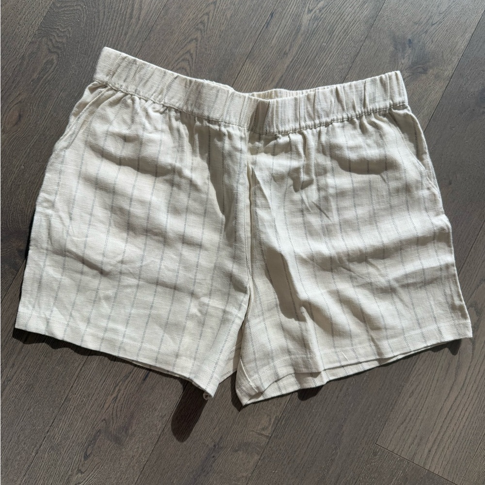 Blank NYC Women's Casual Elastic-Waist Linen Shorts